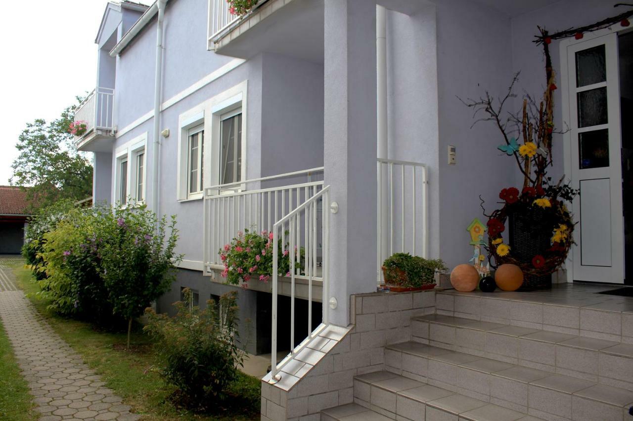 Appartement Berni Strebersdorf Экстерьер фото