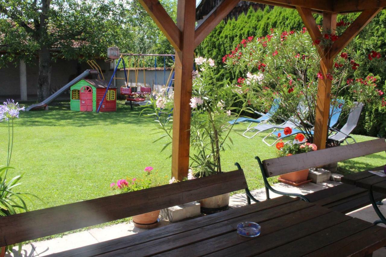 Appartement Berni Strebersdorf Экстерьер фото
