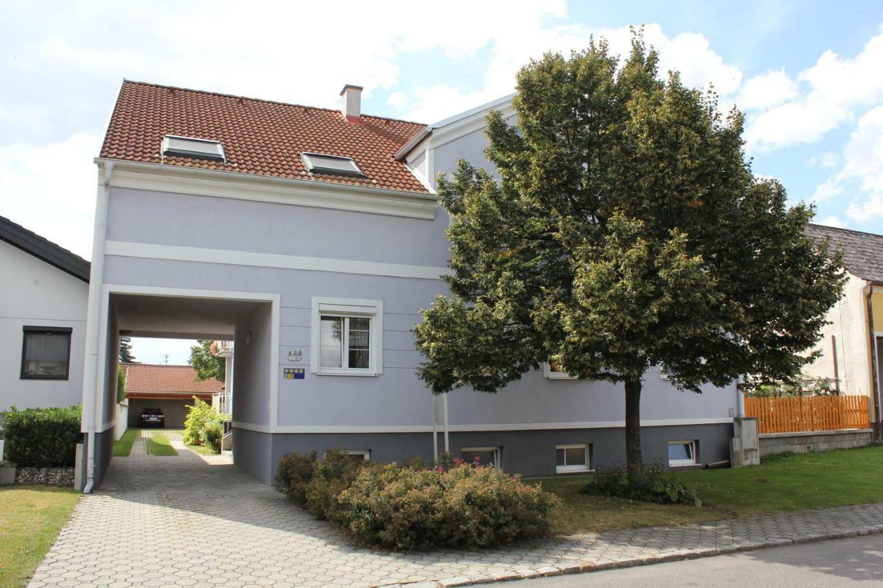 Appartement Berni Strebersdorf Экстерьер фото